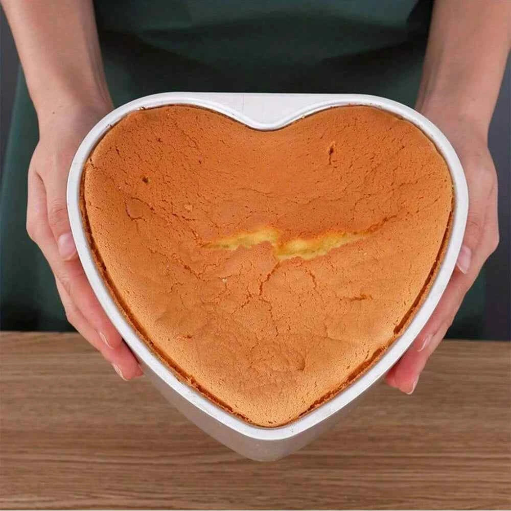 Non-Stick Heart-Shaped Cake Mold Tray Detachable Bottom Aluminum Baking Pan DIY for Holidays Valentine's Day Cake Decoration